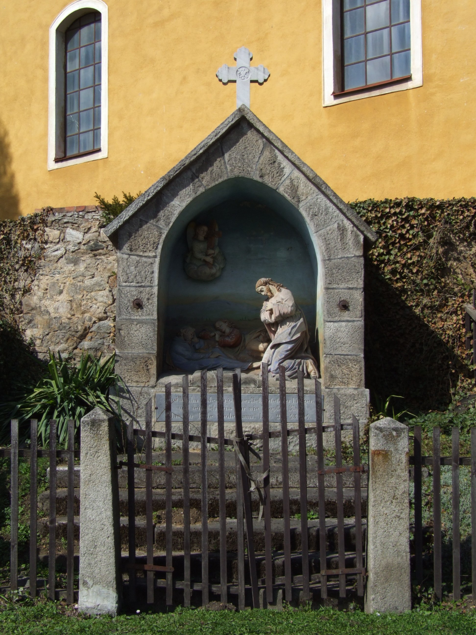 Vlčice (Wildschütz) - shrine