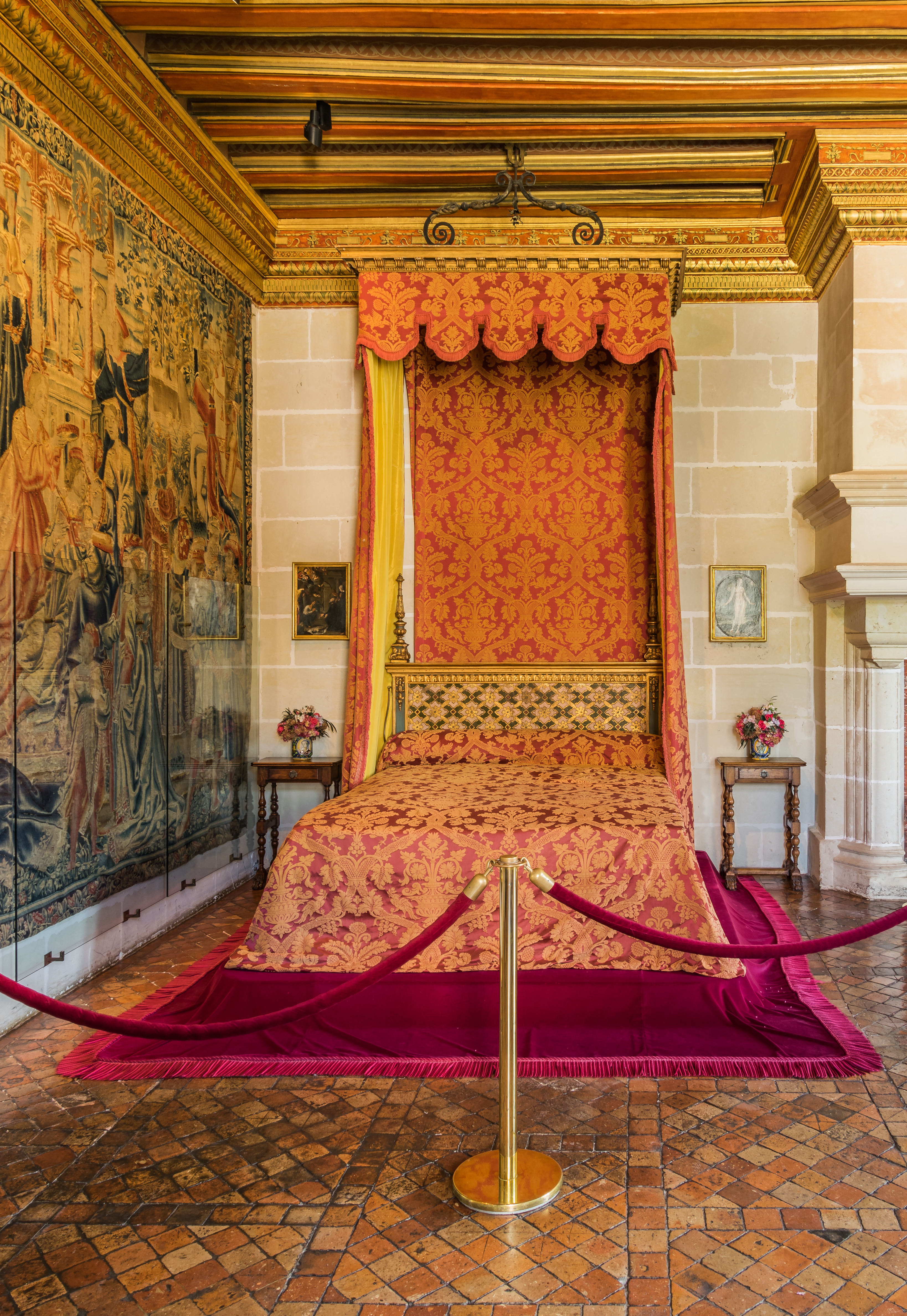 Room of Gabrielle d'Estrees in the Castle of Chenonceau 01
