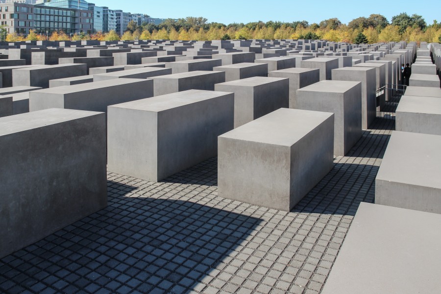 Berlin, Denkmal für die ermordeten Juden Europas -- 2011 -- 2415
