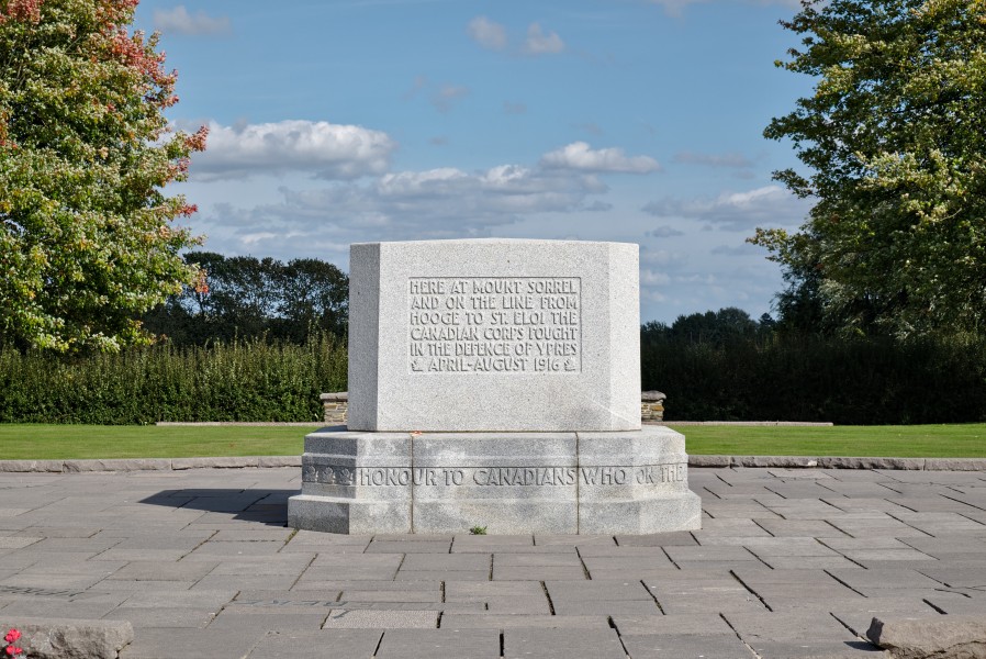 Canadian Hill 62 Memorial (DSCF9375)
