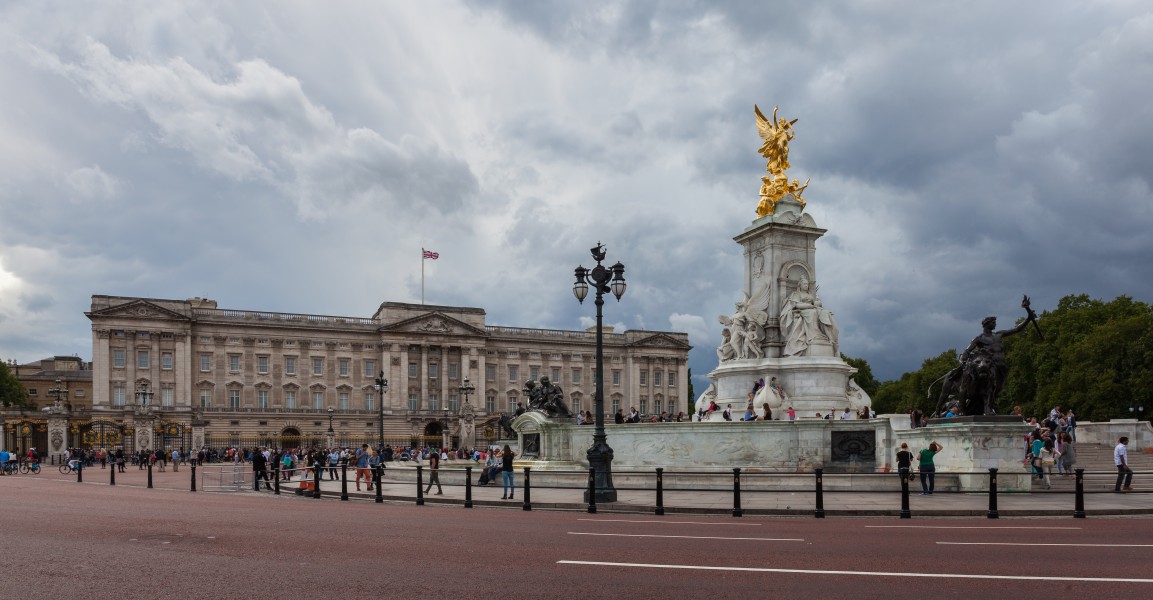 Memorial a Victoria y Palacio de Buckingham, Londres, Inglaterra, 2014-08-11, DD 189