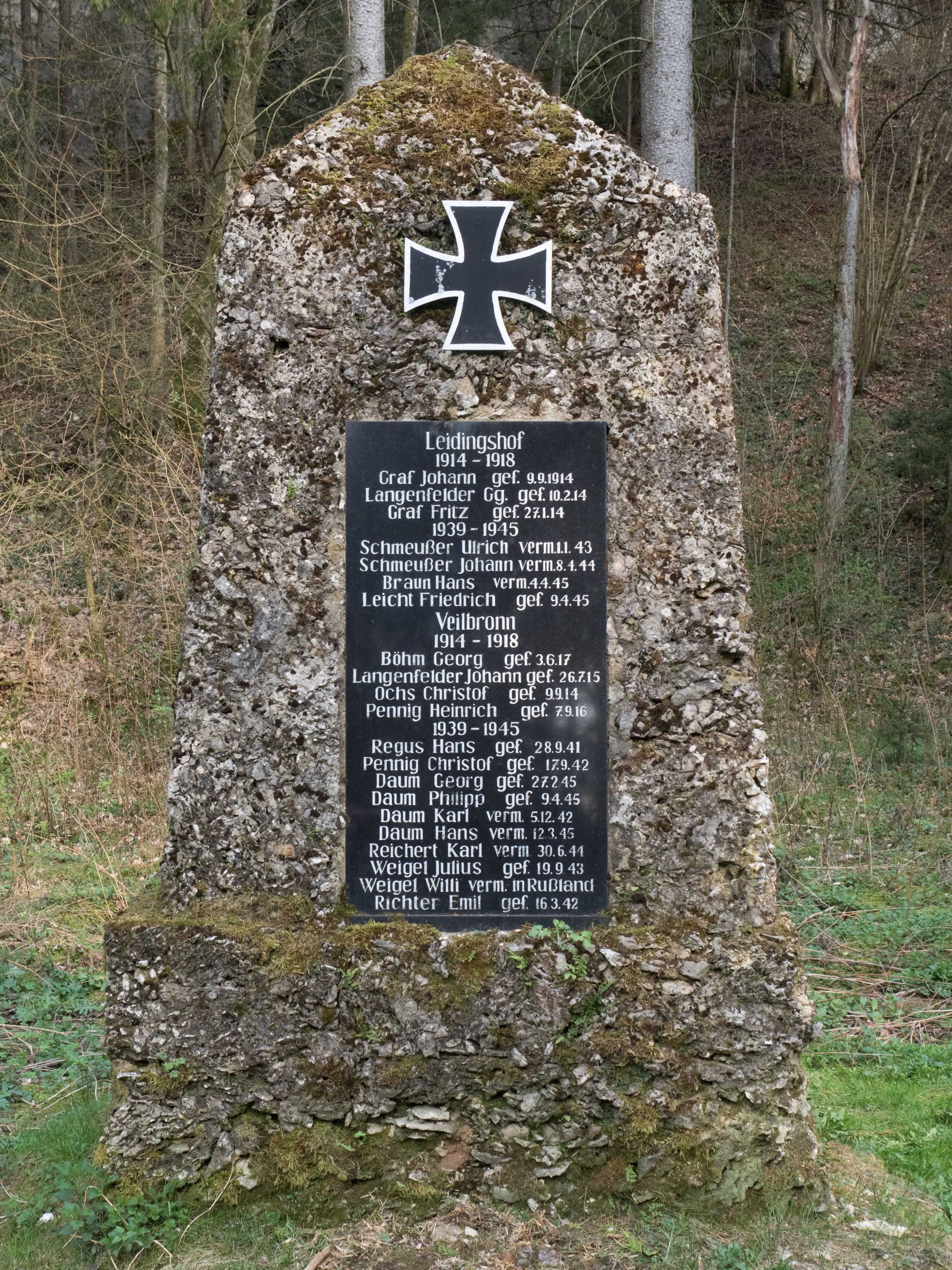 Leidingshofer Tal war memorial P4RM2378