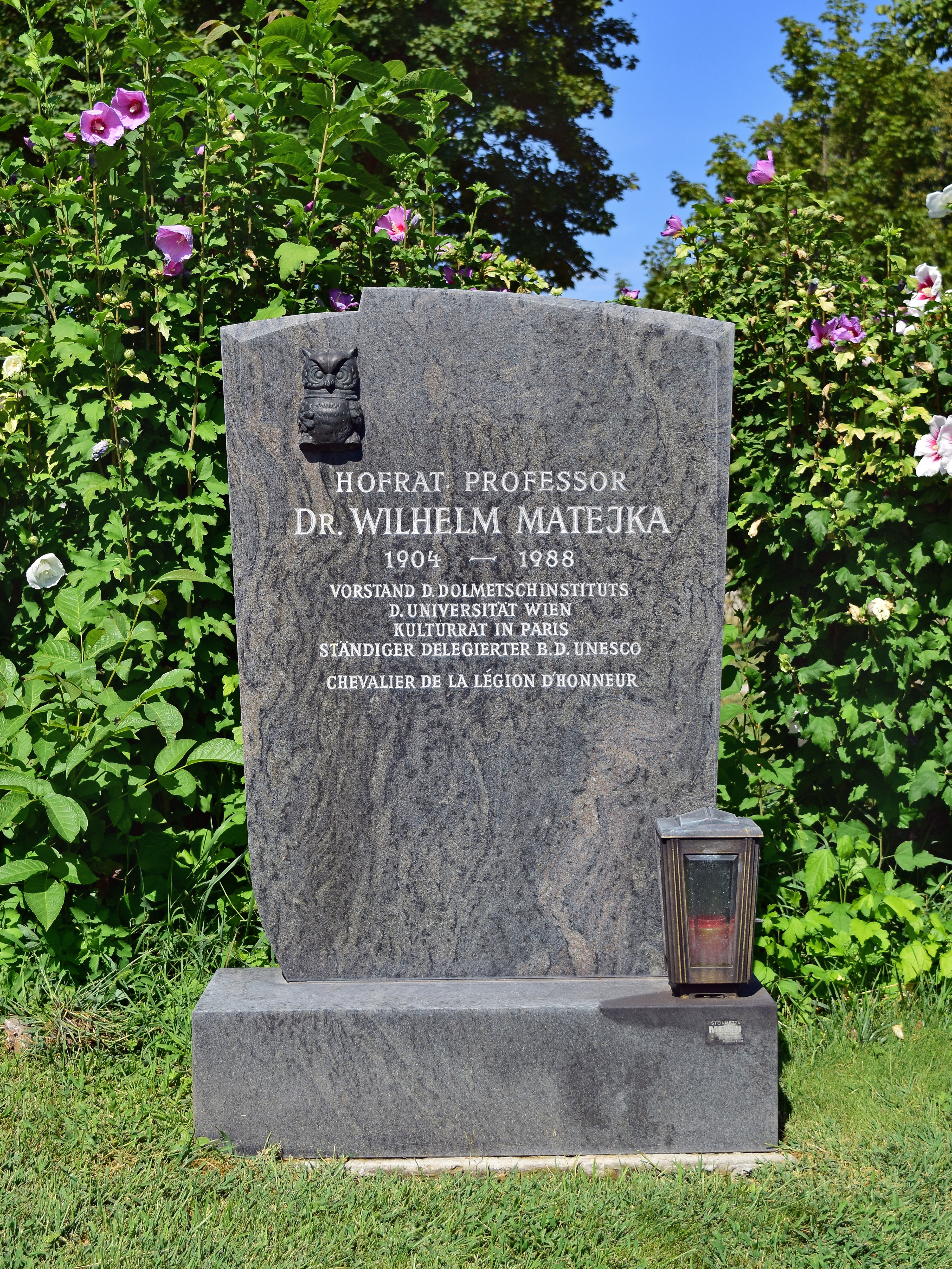 Wiener Zentralfriedhof - Gruppe 40 - Grab von Wilhelm Matejka - 2