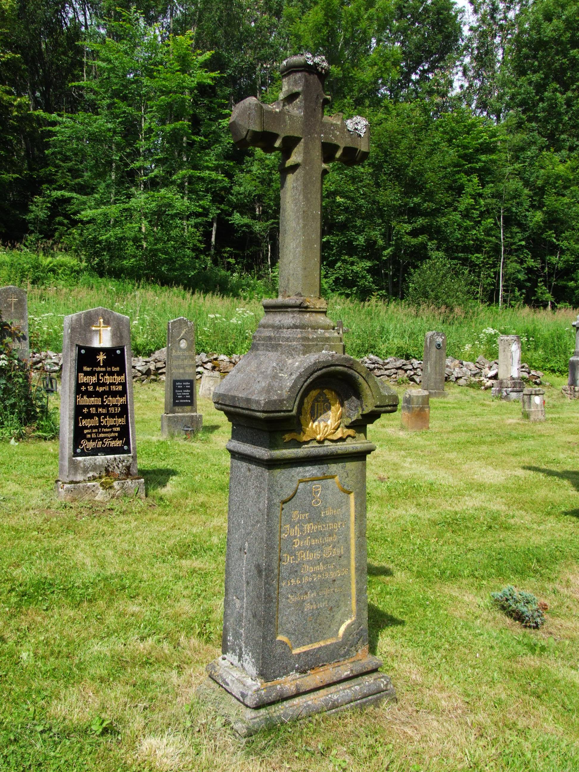 Zvonková (Glöckelberg) - hřbitov