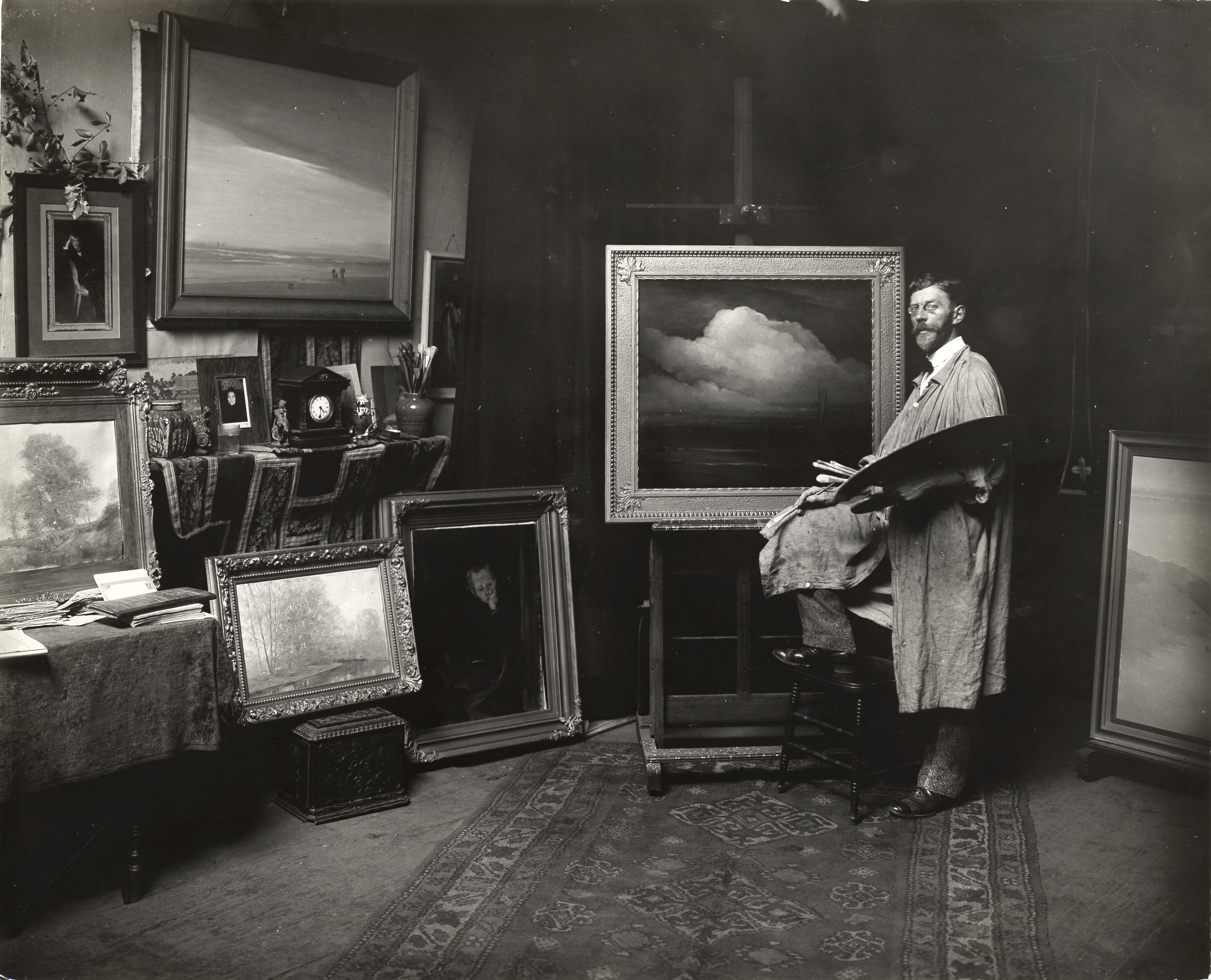 Leon Dabo in his studio