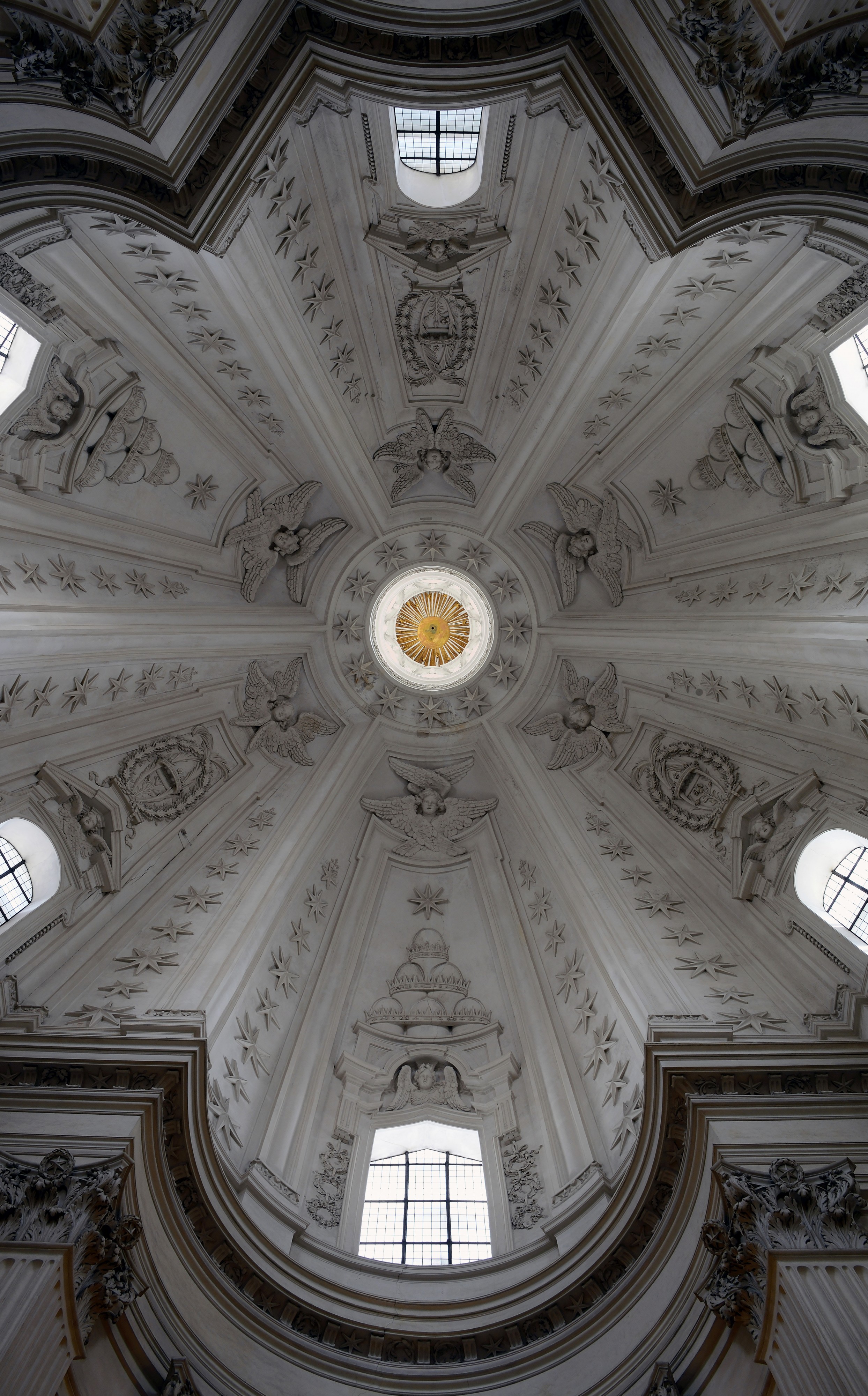 Sant'Ivo alla Sapienza (Rome) , Dome