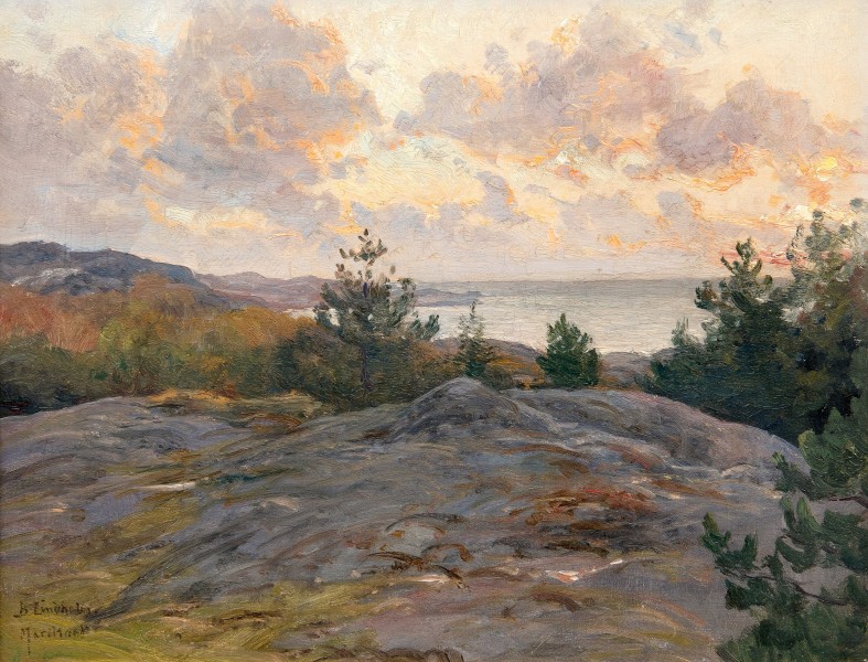 Lindholm Cliffs by the shore