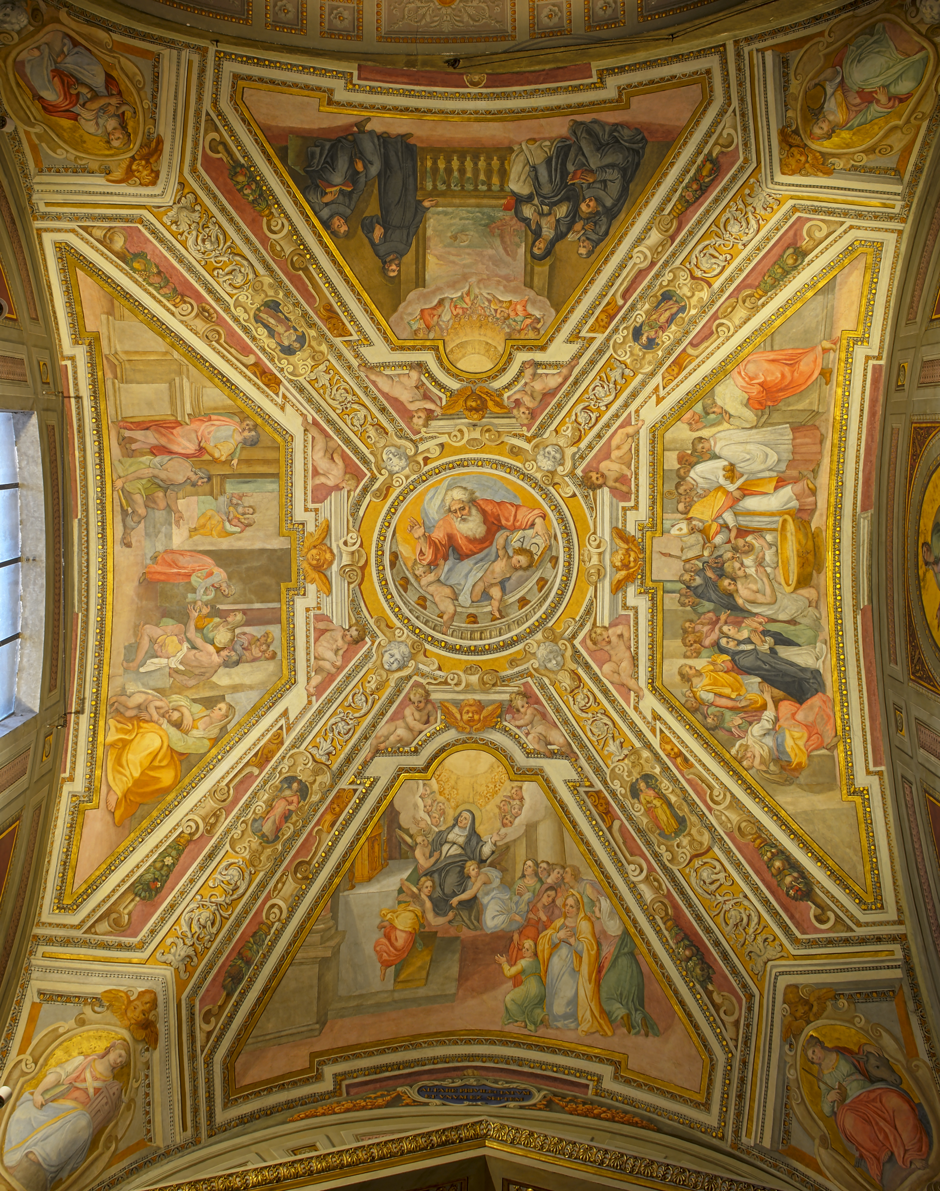 Ceiling of the left chapel in Sant'Agostino (Rome) HDR