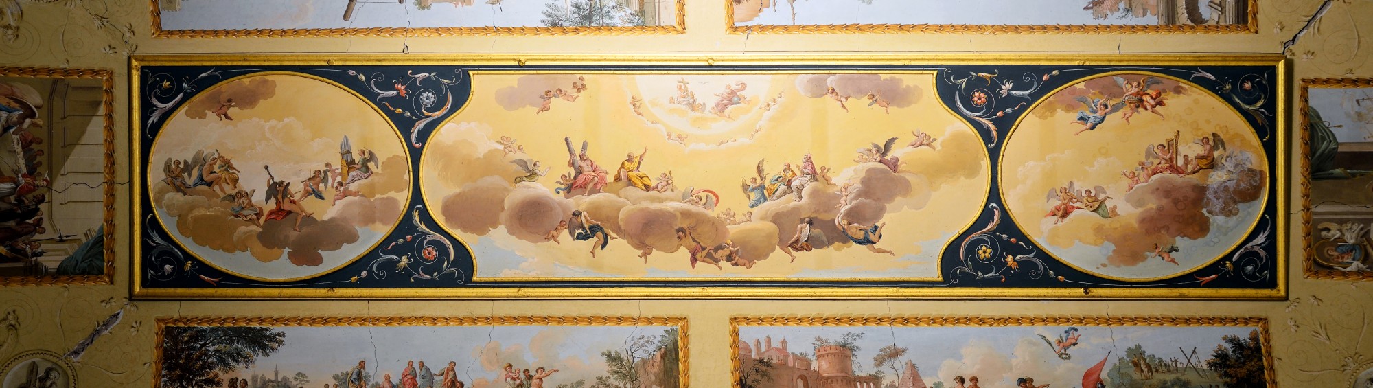 Fresco of Papal room in Rocca Abbaziale (Subiaco)