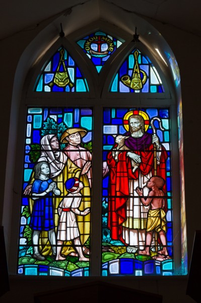 Grouville Church stained glass window 06