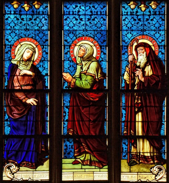 Stained glass window in Cathédrale Notre-Dame de Luxembourg