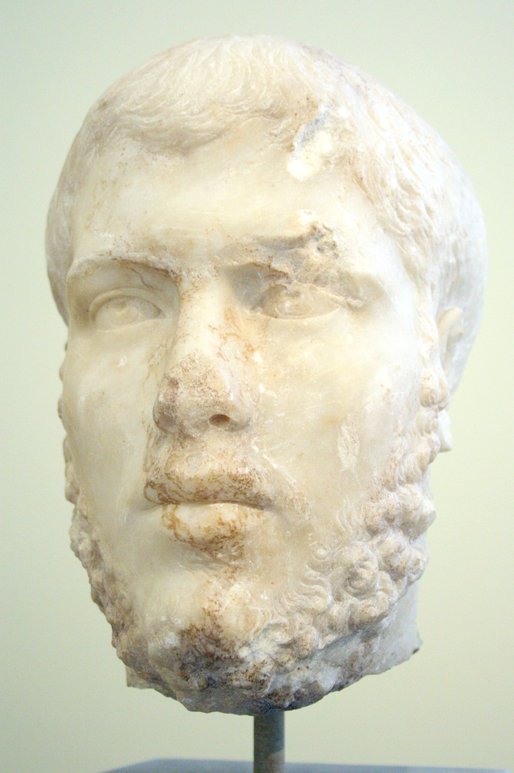 1521 - Archaeological Museum, Athens - Head of a 3rd century kosmetes - Photo by Giovanni Dall'Orto, 2009