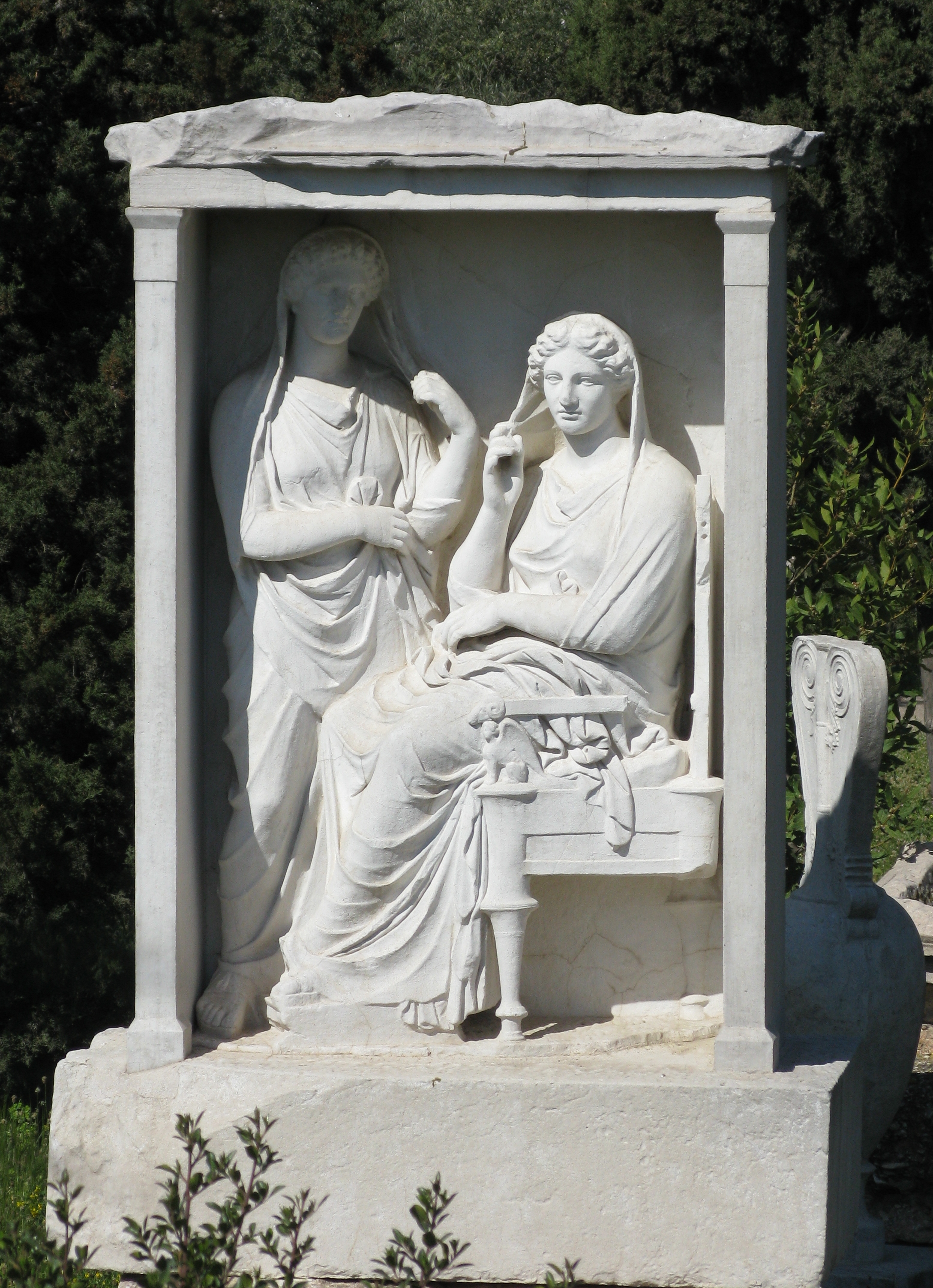 (copy) Kerameikos, Ancient Graveyard, Athens, Greece (4452227284)