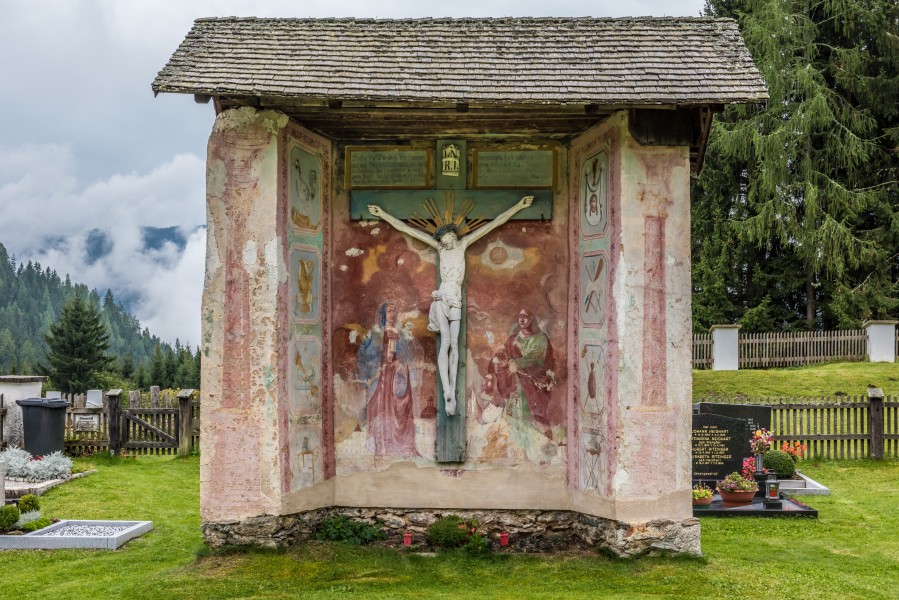 Gnesau Zedlitzdorf Friedhof Kapelle mit Kruzifix 24092017 1240