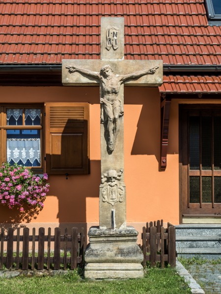 Kleukheim-crucifix-8155735