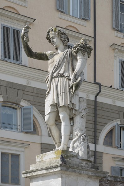 Piazza del Popolo statua di Bacco a Roma