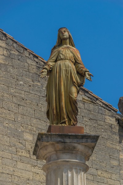 Statue near the Saint Saturnin Church of Tourbes 05