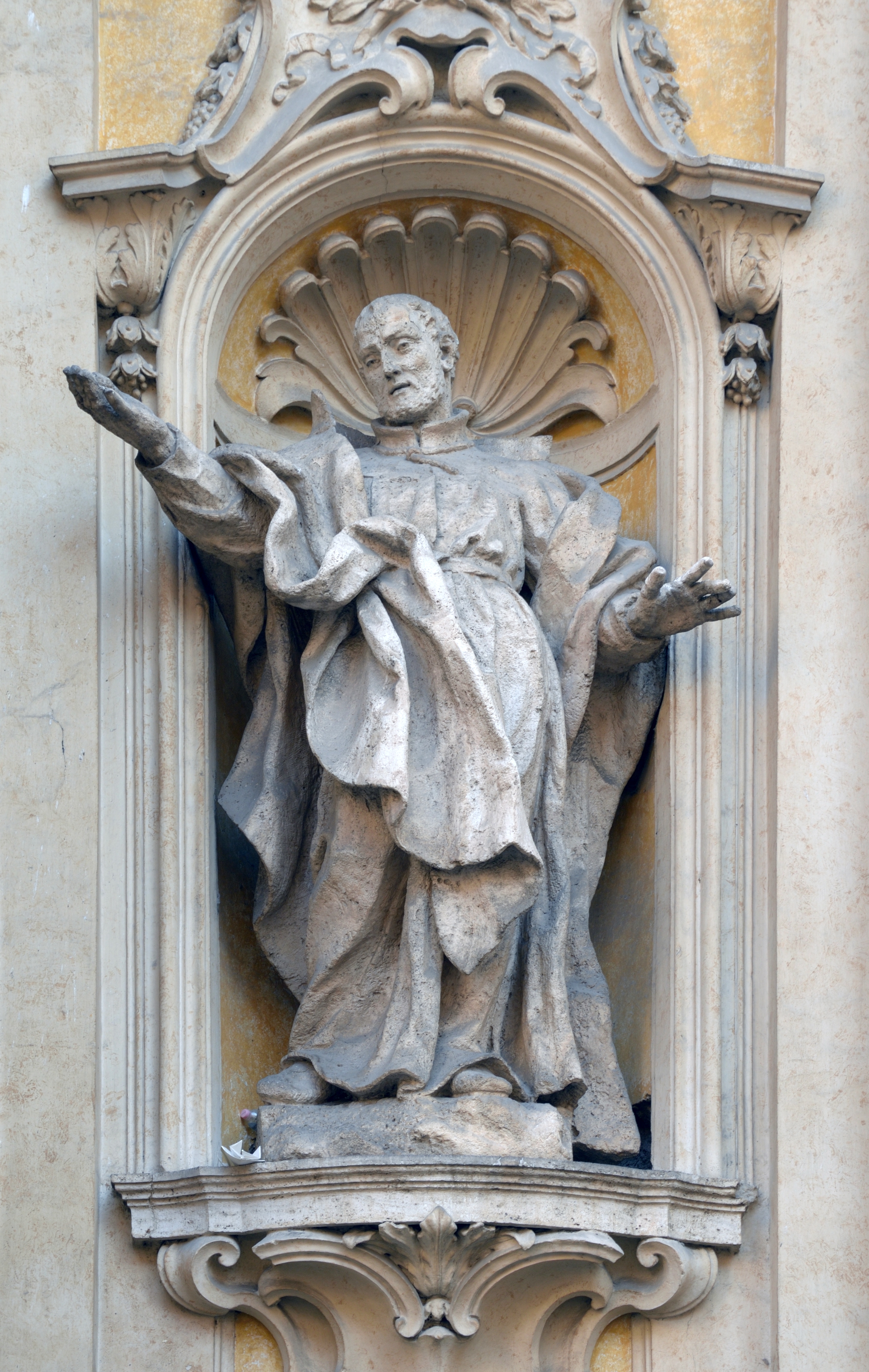 Statue of S. Philip Neri in facade of church Santa Maria Maddalena