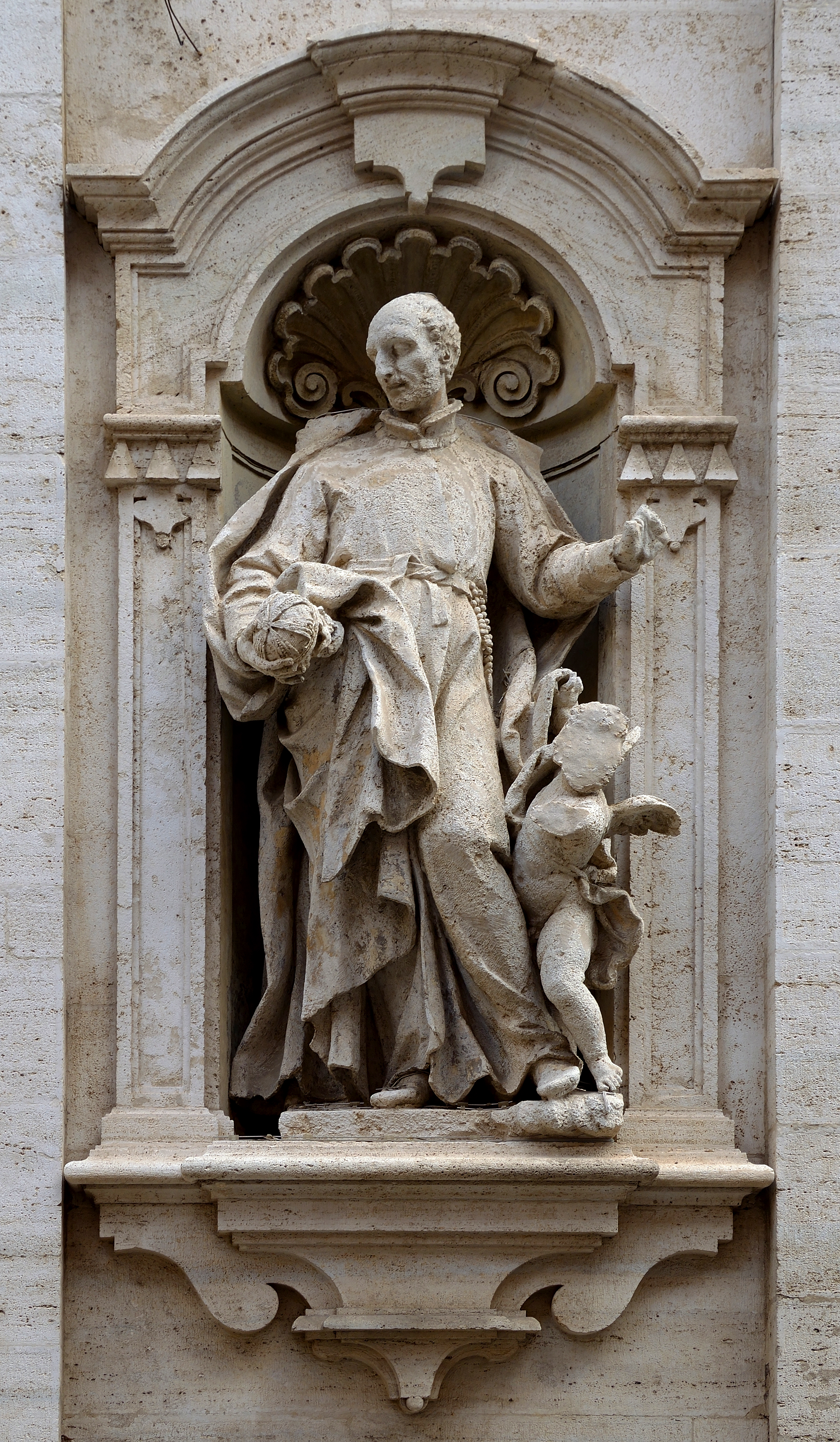 Statue of Saint Ignatius of Loyola on Chiesa del Gesù (Frascati)