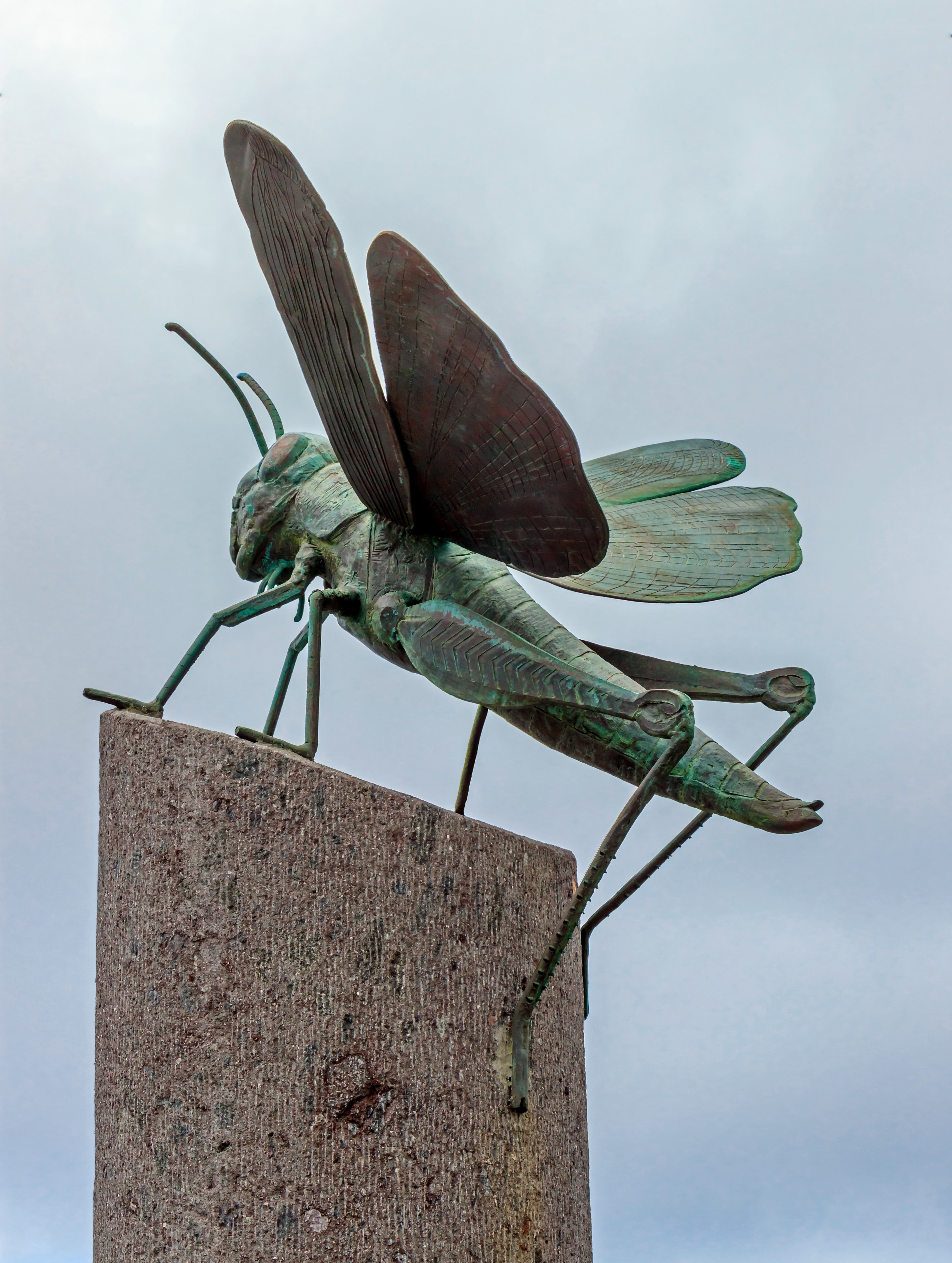 Buenavista del Norte - Grasshopper memorial