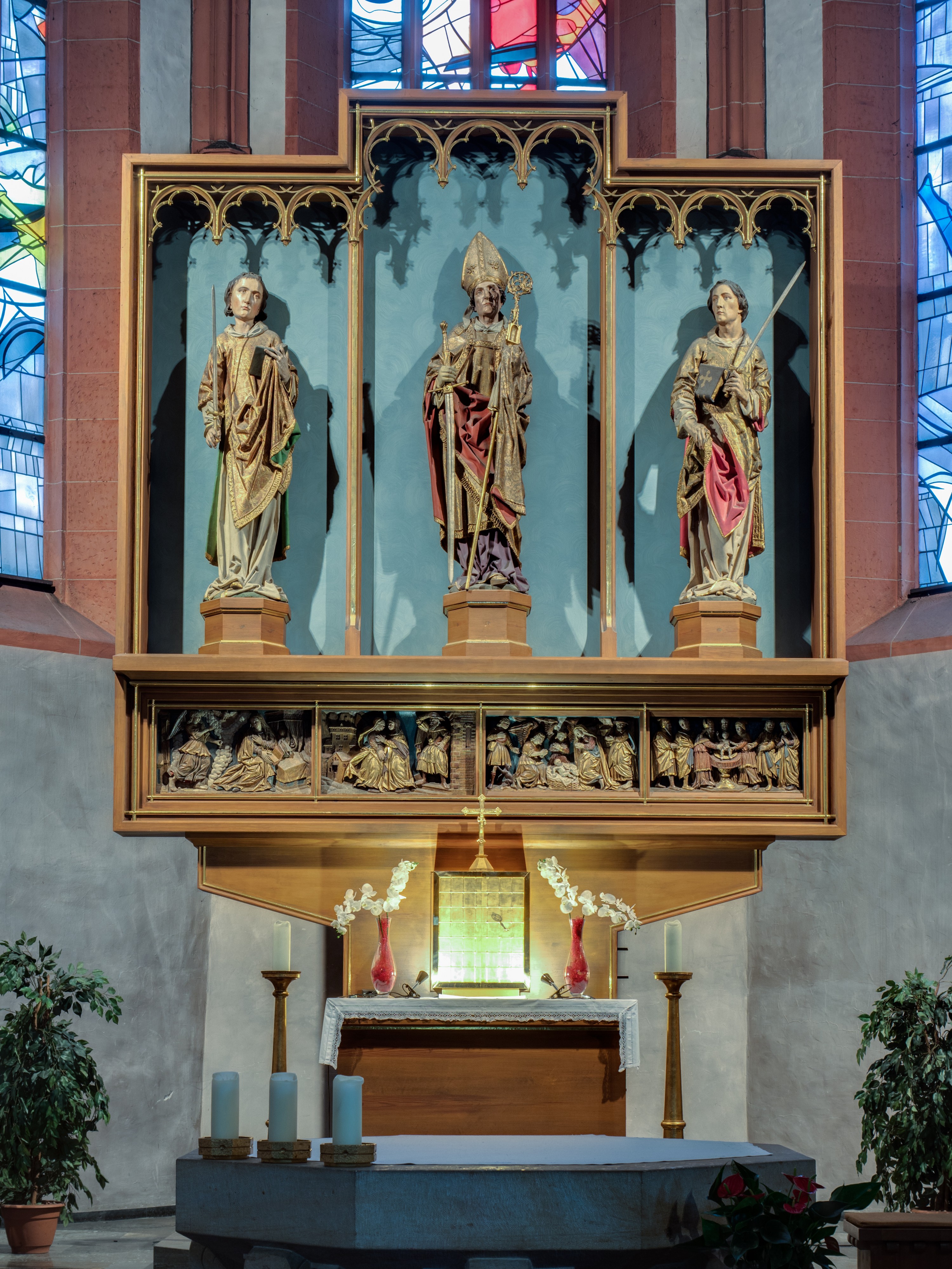 Haßfurt Kirche Altar 9244390hdr