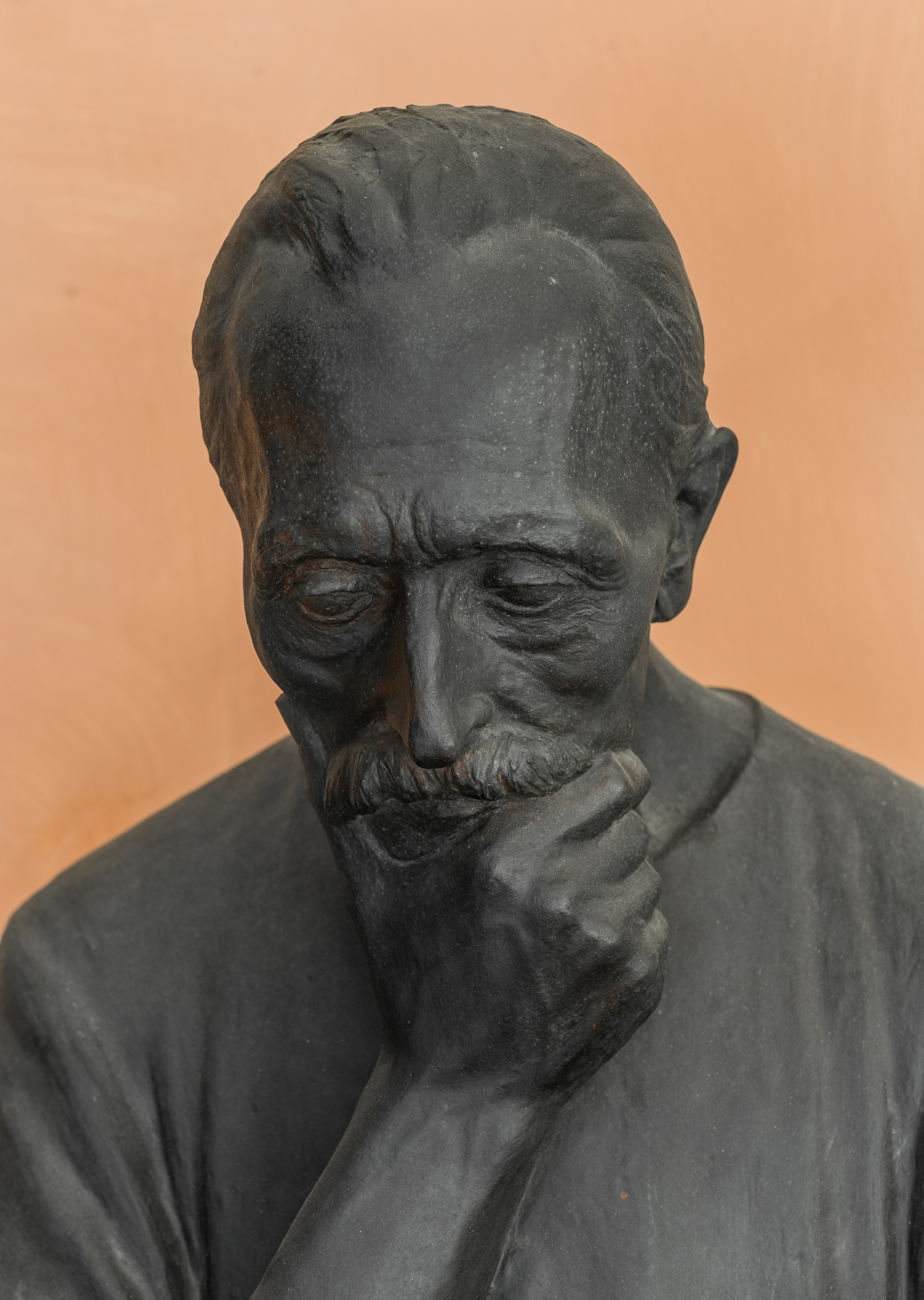 Karl Langer von Edenberg (1865-1935), Nr. 108, halfstatue (bronze) in the Arkadenhof of the University of Vienna-2915