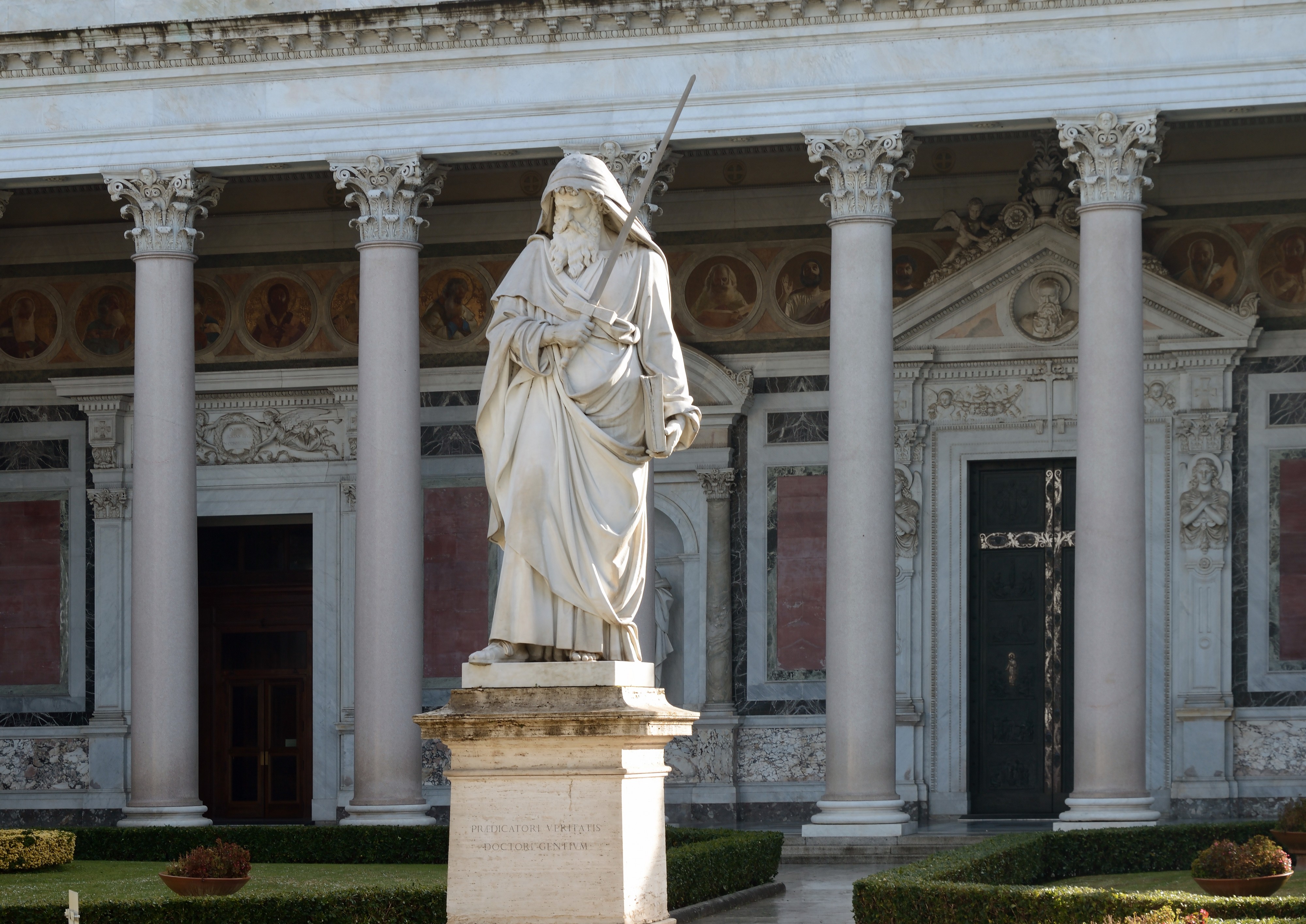 Statue and Colonnade of Saint Paul in Rome