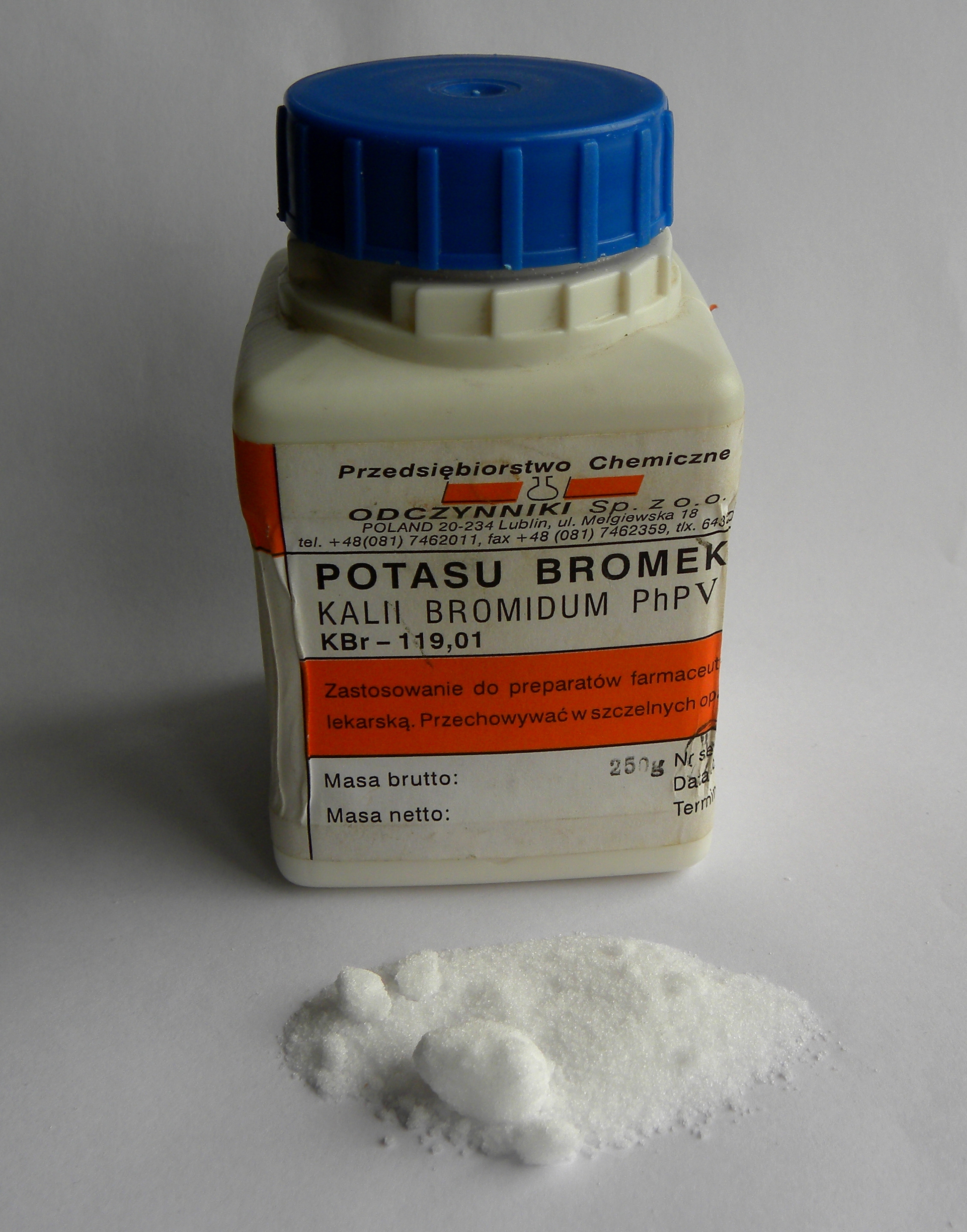 Potassium bromide02