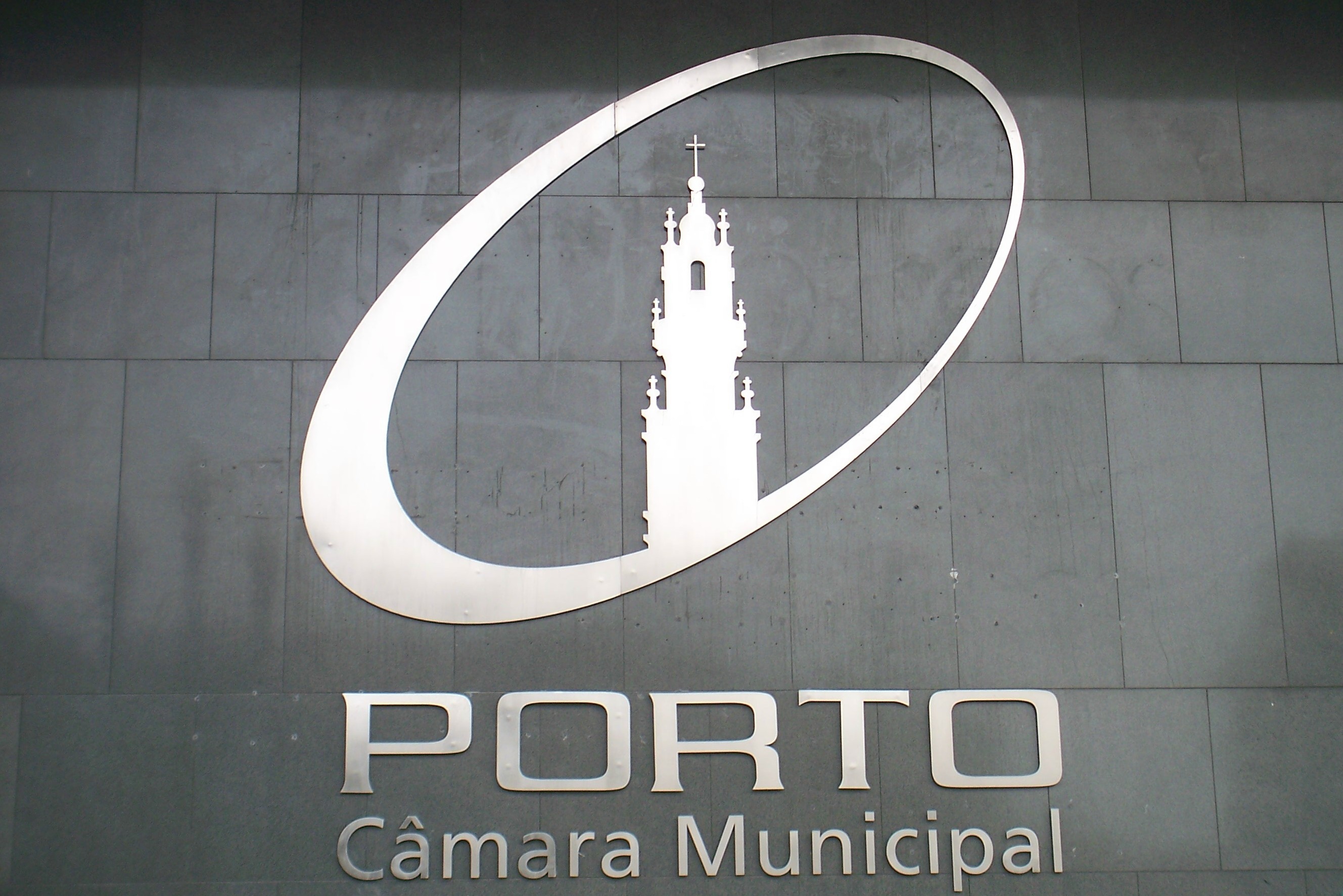 Porto Logo da Camara Municipal 1