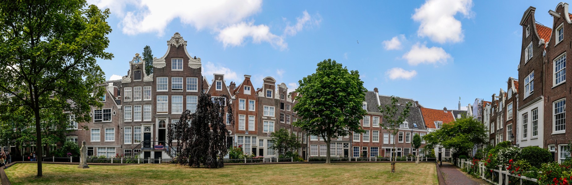 Amsterdam (NL), Begijnhof -- 2015 -- 7215