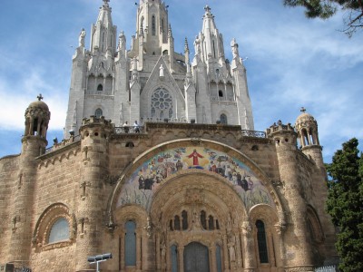Free photo of Barcelona. Barcelona is the capital and the most populous city of Catalonia and the second largest city in Spain, after Madrid, with a population of 1,621,537 within its administrative limits on a land area of 101.4 km2.<br>Name of photo's author: Free-Photos.biz<br>This photo was taken in: Barcelona, Spain