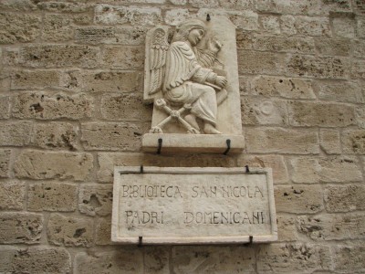 Free photo of Bari. The Basilica di San Nicola was founded in 1087 to receive the relics of this saint, which were brought from Myra in Lycia. The relics of Saint Nicholas of Myra in Bari attract many pilgrims, whose encouragement and care became central to the economy of Bari.<br>Name of photo's author: Free-Photos.biz<br>This photo was taken in: Bari, Italy