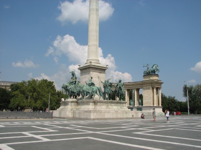 Budapest is the capital of Hungary. As the largest city of Hungary, it is the country's principal political, cultural, commercial, industrial, and transportation center. In 2011, Budapest had 1,733,685 inhabitants.<br>Name of photo's author: Free-Photos.biz<br>This photo was taken in: Budapest, Hungary