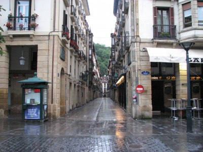 Free photo of Donostia-San SebastiÃ¡n, Basque Country, Atlantic Ocean. Donostia-San SebastiÃ¡n (Basque: Donostia; Spanish: San SebastiÃ¡n, known officially as Donostia-San SebastiÃ¡n) is the capital city of the province of Gipuzkoa, in the Basque Country, Spain. Locals call themselves donostiarras both in Spanish and Basque. Its population is 183,090 (2007), and the population of its metropolitan area is 405,098.<br>Name of photo's author: Free-Photos.biz<br>This photo was taken in: Donostia-San SebastiÃ¡n, Basque Country, Atlantic Ocean