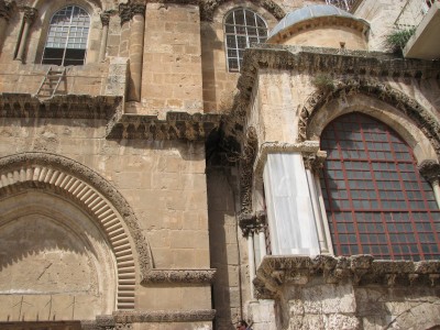 Jerusalem is Israel's largest city (if East Jerusalem is included) in both population and area, with a population of 763,800 residents over an area of 125.1 km2. Located in the Judean Mountains, between the Mediterranean Sea and the northern edge of the Dead Sea. Jerusalem is a holy city to the three major Abrahamic religions— Judaism, Christianity and Islam. In Judaism, Jerusalem has been the holiest city since, according to the Biblical Old Testament, King David of Israel first established it as the capital of the united Kingdom of Israel in c. 1000 BCE, and his son Solomon commissioned the building of the First Temple in the city. In Christianity, Jerusalem has been a holy city since, according to the New Testament, Jesus was crucified in c. 30 CE, and 300 years later Saint Helena identified the pilgrimage sites of Jesus' life. In Sunni Islam, Jerusalem is the third-holiest city.<br>Name of photo's author: Free-Photos.biz<br>This photo was taken in: Jerusalem, Israel