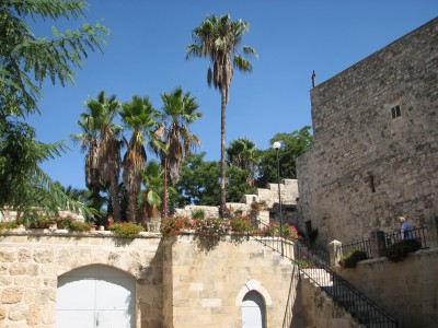 Jerusalem is Israel's largest city (if East Jerusalem is included) in both population and area, with a population of 763,800 residents over an area of 125.1 km2. Located in the Judean Mountains, between the Mediterranean Sea and the northern edge of the Dead Sea. Jerusalem is a holy city to the three major Abrahamic religions: Judaism, Christianity and Islam.<br>Name of photo's author: Free-Photos.biz<br>This photo was taken in: Jerusalem