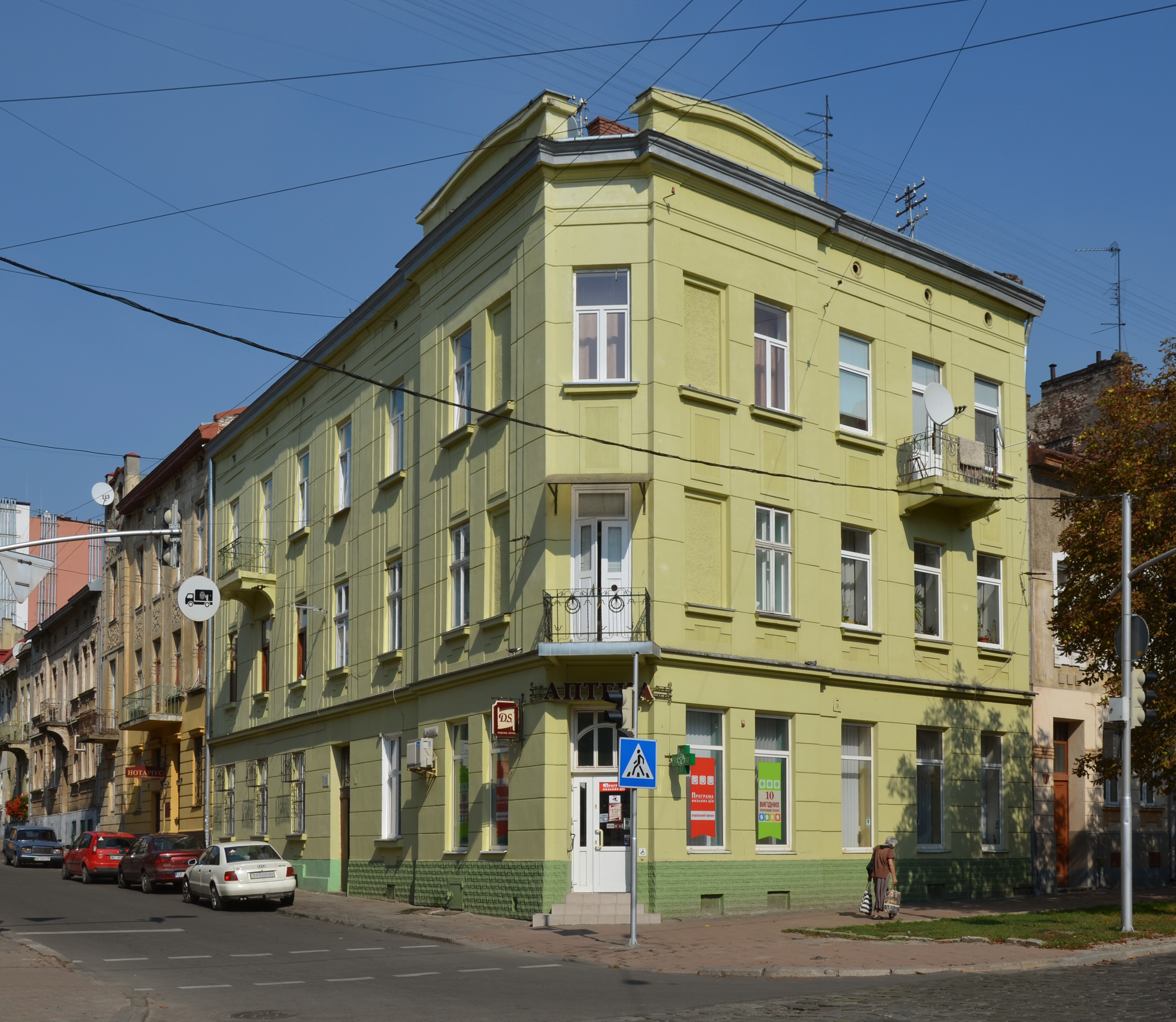 2 Muchna Street, Lviv (02)