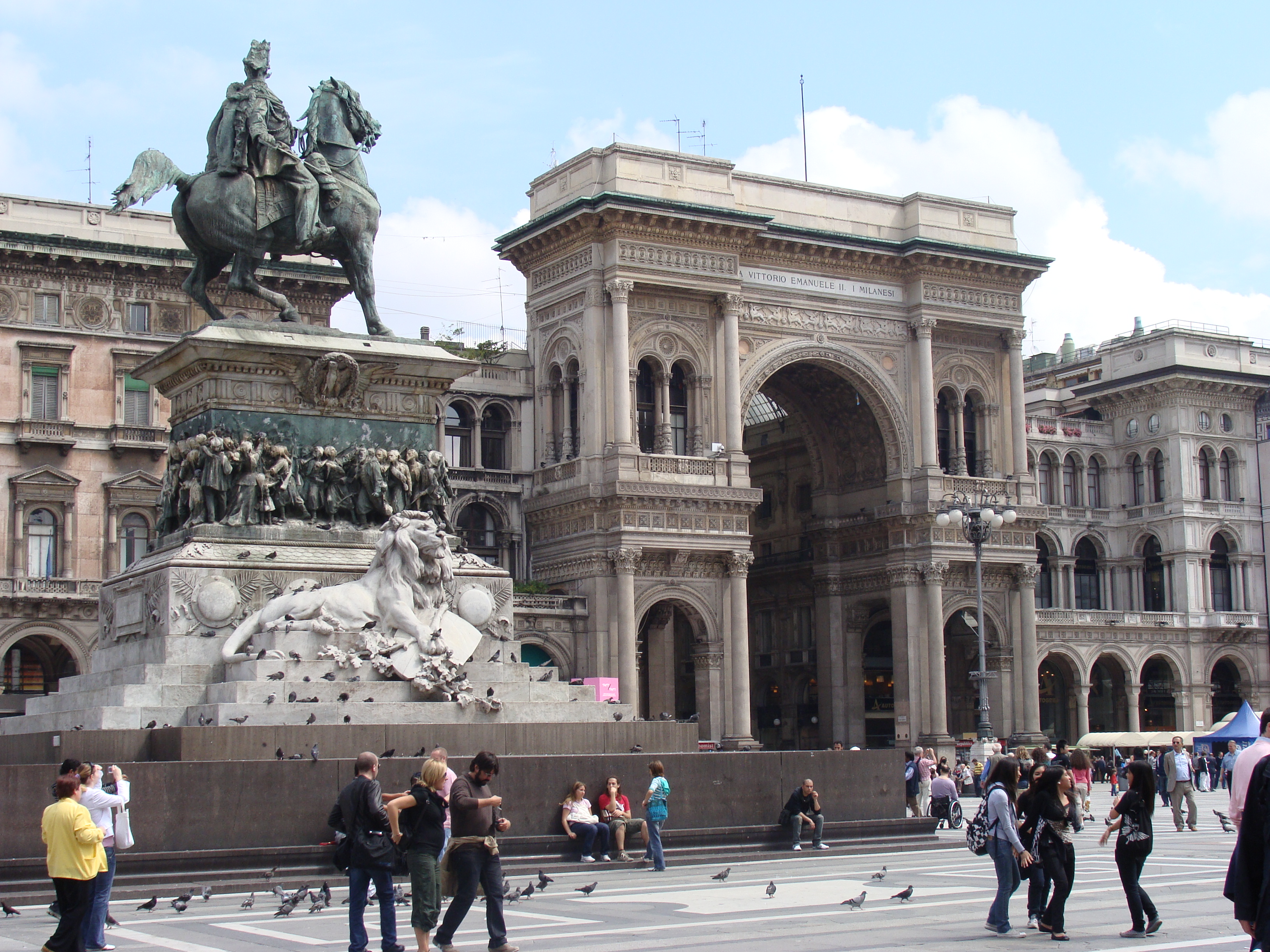 The Monument of Vittorio Emanuel II before the Galleria Vittorio Emanuele