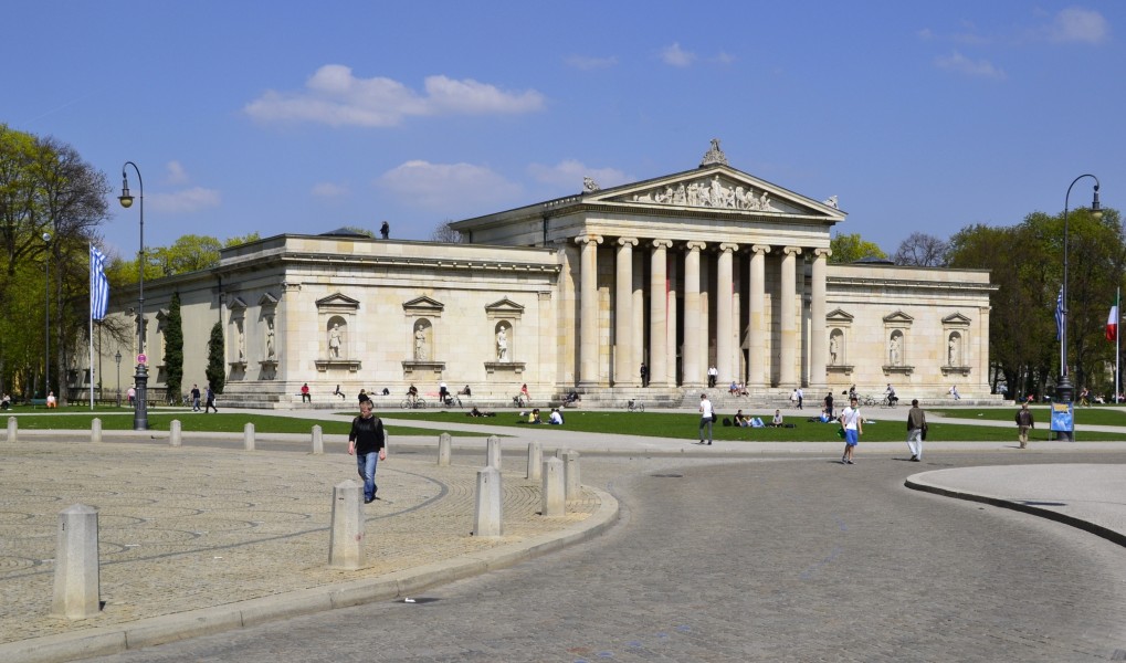 Staatliche Antikensammlungen in Munich - exterior view