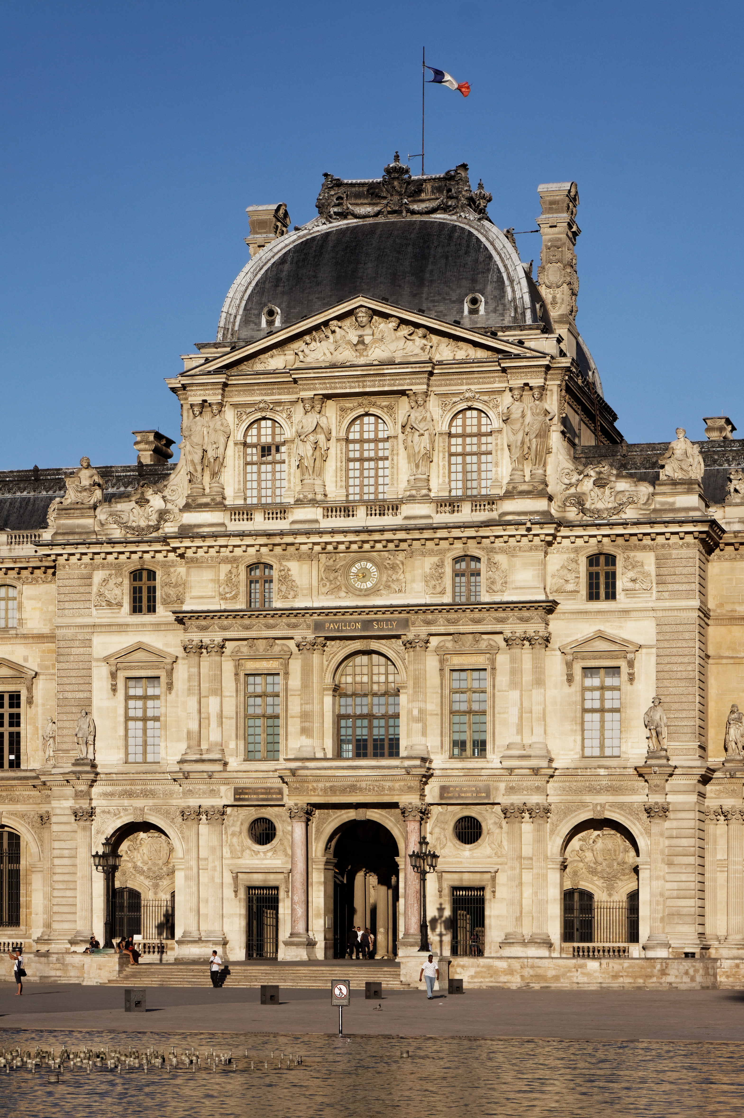Paris - Palais du Louvre - PA00085992 - 1339