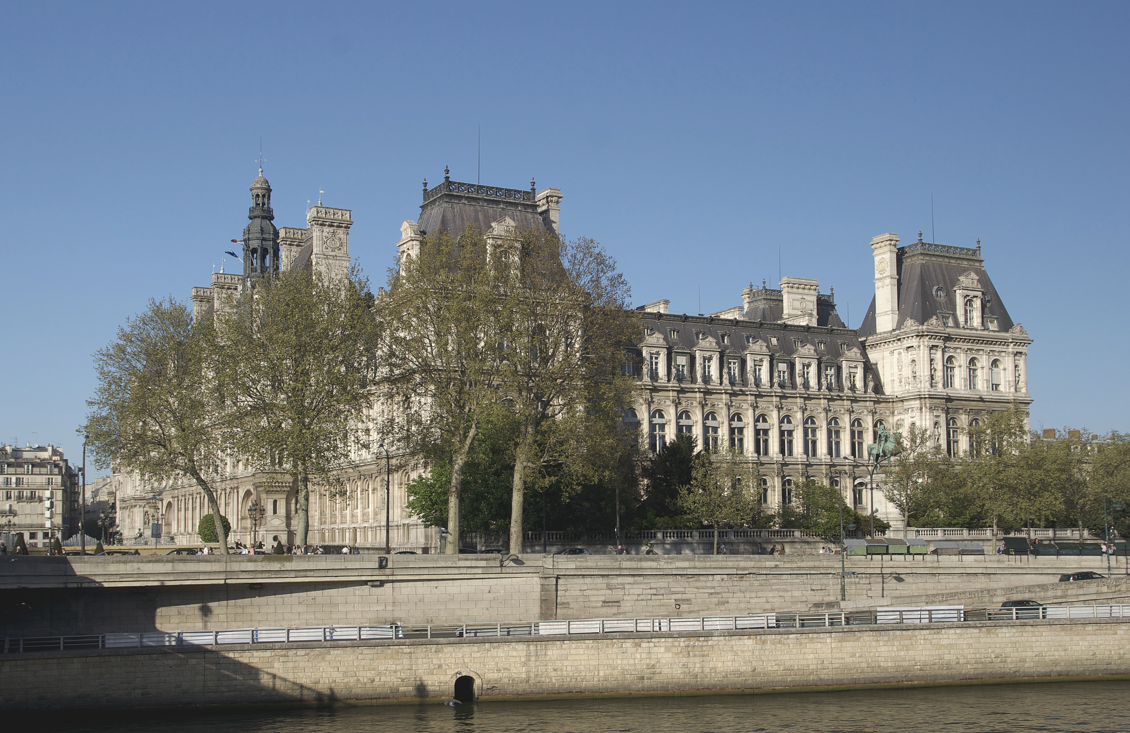 Paris town hall Seine