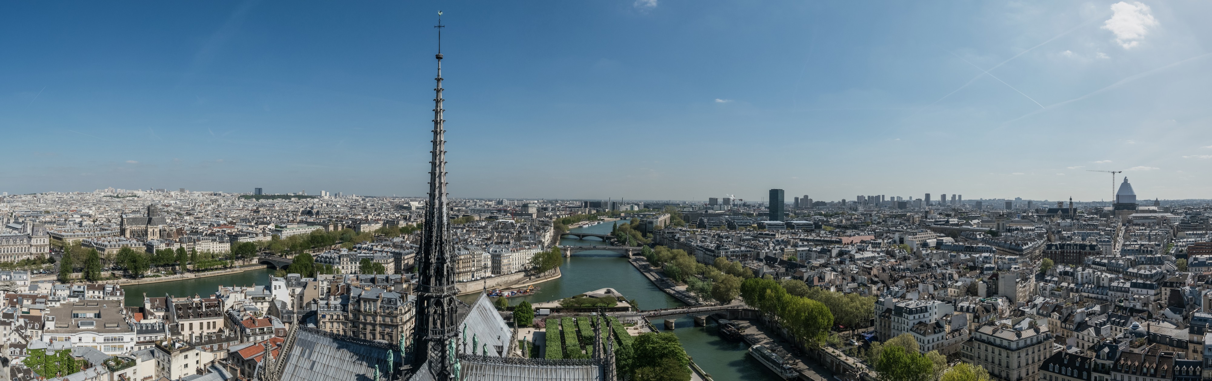 View of East Central Paris as seen from the Towers of Notre-Dame 20140409 1