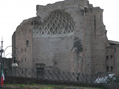 Free photo of Rome. Rome is the capital of Italy and the country's largest and most populated city and comune, with over 2.7 million residents in 1285.3 km2.<br>Name of photo's author: Free-Photos.biz<br>This photo was taken in: Rome, Italy