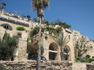 Tel Aviv, (Tel Aviv-Yafo) is the second most populous city in Israel, with a population of 404,400 on a land area of 52 km2. The city is located on the Israeli Mediterranean coastline in west-central Israel. It is the largest and most populous city in the metropolitan area of Gush Dan, with a population of 3.3 million residents as of 2010. Tel Aviv was founded in 1909 by the Jewish Community of Jaffa, on the outskirts of the ancient port city. Known as The City That Never Sleeps, it is a popular tourist destination, attracting 2.7 million international visitors annually. It is renowned for its 24-hour culture, beaches, bars, restaurants, cafés, parks, shopping, cosmopolitan lifestyle, and landmark neighborhoods such as Old Jaffa and Neve Tzedek. Tel Aviv has the second-largest economy in the Middle East, and is the 19th most expensive city in the world.<br>Name of photo's author: Free-Photos.biz<br>This photo was taken in: Tel Aviv, Israel