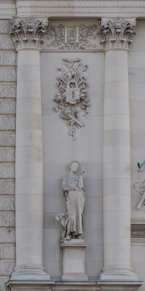 2014-12-18 Facade details at Neue Burg, Vienna -hu- 6253