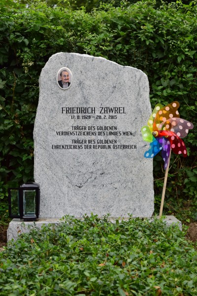 Wiener Zentralfriedhof - Gruppe 40 Opfergräber - Grab von Friedrich Zawrel