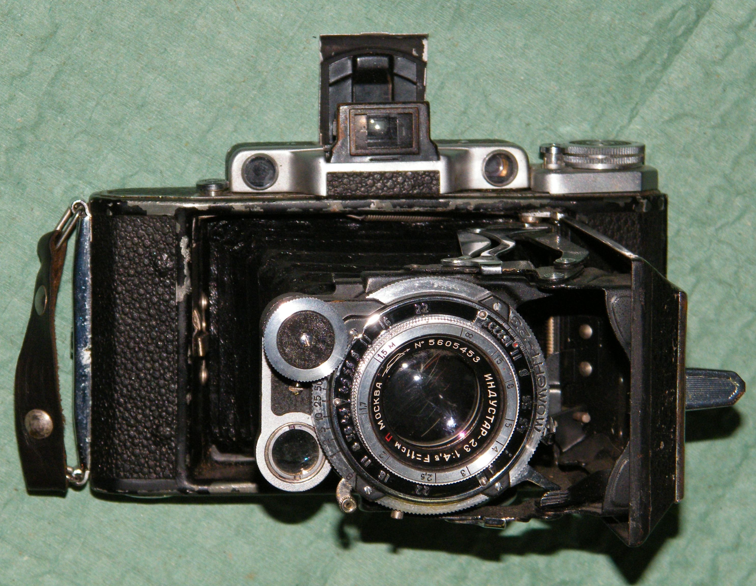MOSKVA-4 KMZ camera 5