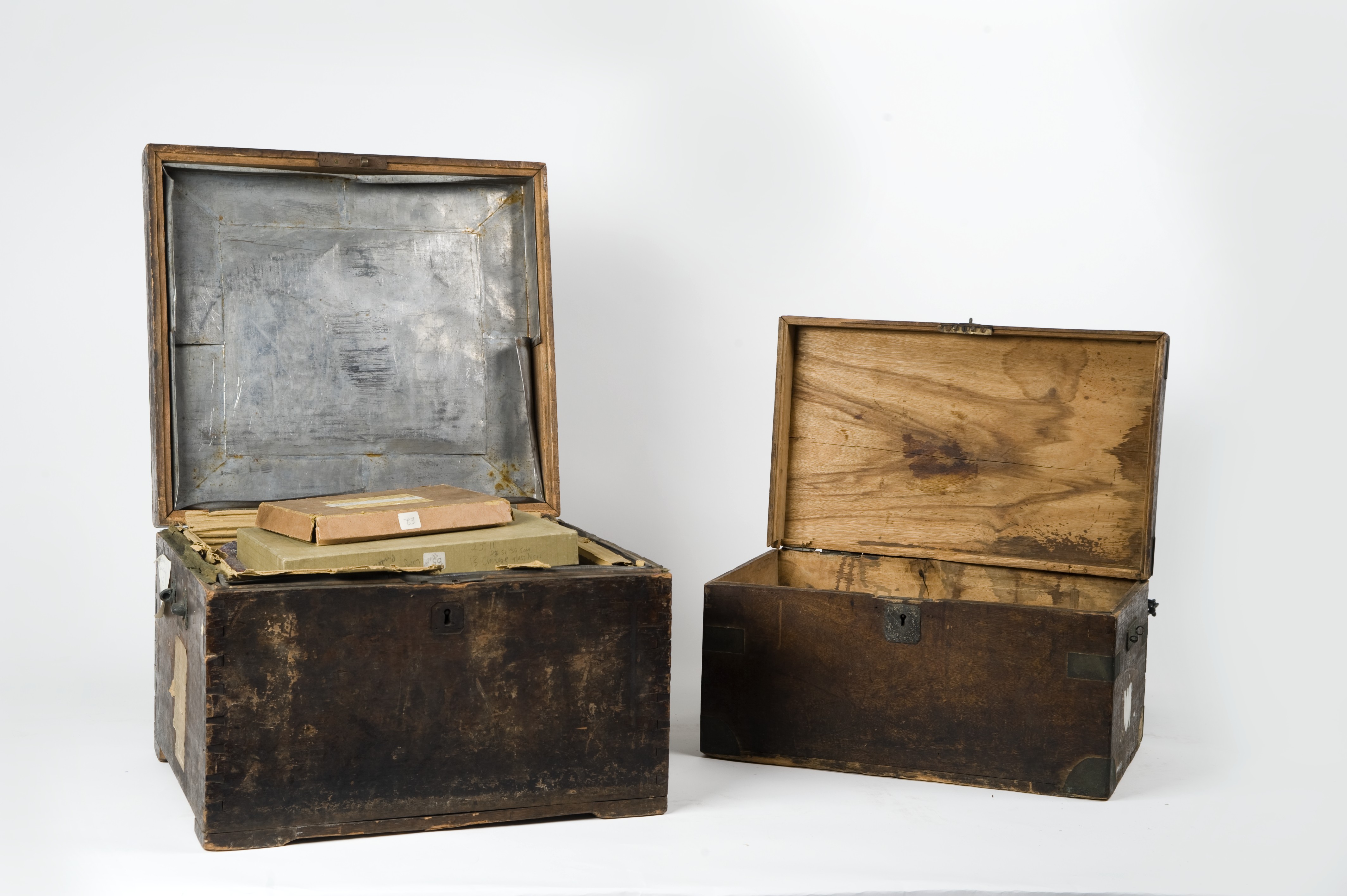One of the chests which the photographer John Thomson Wellcome L0051607
