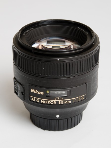 Nikon-AF-S-85mm-1.8-01