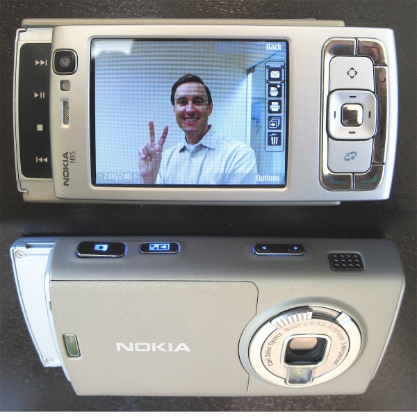 Nokia N95 front & back